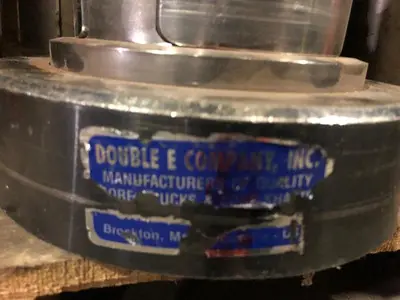 USED DOUBLE E CORE CHUCKS