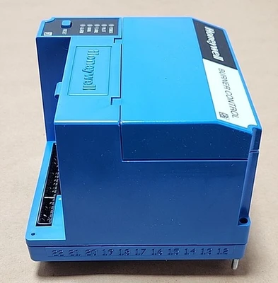 USED HONEYWELL RM7890B1014