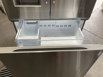 Used LG LF24Z6530S Refrigerators Michigan US | Miedema Asset Management Group #1320912