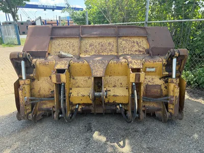 USED CATERPILLAR 953