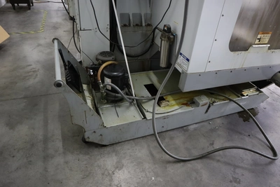 Used HAAS VF-2SSYT Vertical Machining Centers Minnesota US | Machinesused.com #1368711