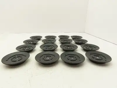 758060 Round Female Vacuum Cup 3/8-24 Thread 3.75" OD Lot of 16