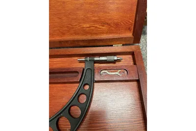 Used _UNKNOWN_ _UNKNOWN_ Micrometers California US | KD Auctions #1359402