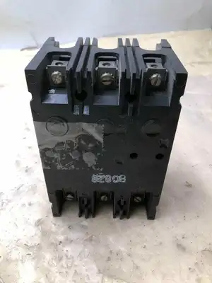 Westinghouse MCP03150R 15A 3 Pole Magnetic Circuit Breaker 600VAC