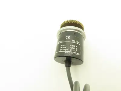 Omron E6B2-CWZ6C-6 Rotary Encoder 6mm Shaft 600 Step 5-24VDC
