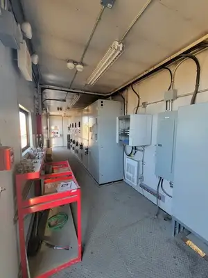5kV Motor Control Center (MCC) Unit w/ (4) Breakers & (2) Load-Break Switches