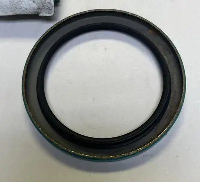 New | in-Stock CR 32393 Seals & Gaskets Ohio US | Surplus Asset Holdings #1225497