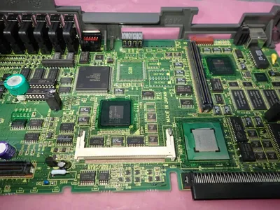 NEW FANUC A16B32000412/04A