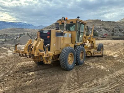 1999 Caterpillar 140H