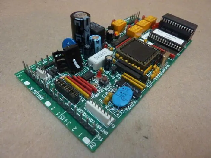 Used UNIVERSAL 016-4047RG Circuit Boards Michigan US | Ideal Machinery #572906