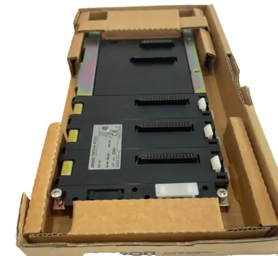 NEW OMRON C200HW-BC031 3 SLOT CPU I/O BACKPLANE C200HWBC031