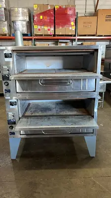 Used Bakers Pride Used Bakers Pride 304 Natural Gas Pizza Oven Double Deck Pizza Equipment Illinois US | Falcon Restaurant Supply #1373567