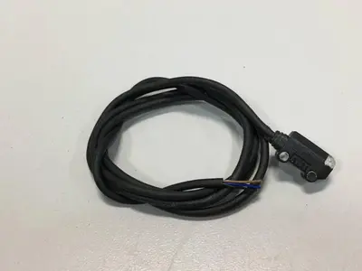 USED OMRON E3T-ST11