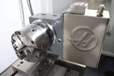 USED 2020 HAAS VF-2SS, 4TH AXIS ROTARY TABLE, TAILSTOCK, SIDE MOUNT TOOL CHANGER, AUTO DOOR