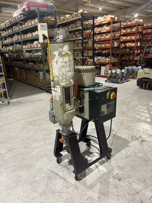 Used CONAIR HOPPER AND DRYER SYSTEM Hopper Dryers Michigan US | Maverick Industrial Sales #1091866