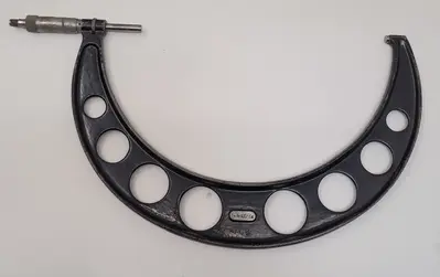 Used STARRETT NO 436 MICROMETER Misc Industrial Equipment Kentucky US | Aucto #688019