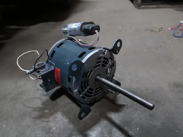 Used GENTEQ 71242407 Motors (misc) British Columbia CA | Lenmark #248156