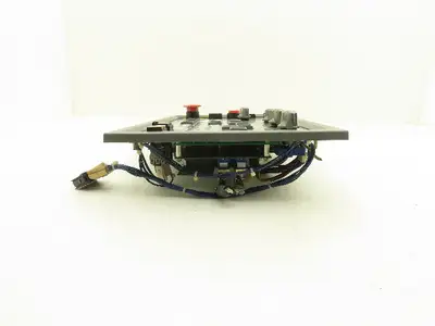 Okuma MPN7000M-S Operator Control Panel E0105-566-103-3