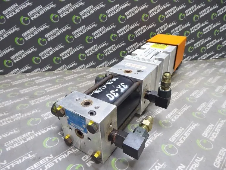 Used WEB PRINTING CONTROLS _UNKNOWN_ Parts (Hydraulics and Pneumatics) Wisconsin US | Green Industrial #678185