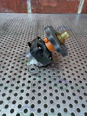 USED ITT / GRINNELL 316L STAINLESS STEEL DIAPHRAGM VALVE W/ 1/2" SANITARY FITTING