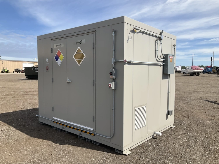 Used CHEMICAL STORAGE CONTAINER _UNKNOWN_ IBC Tanks Michigan US | Miedema Asset Management Group #1455073