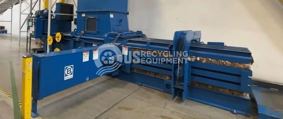 USED 2013 BALEMASTER EO-720 WIDE MOUTH AUTO TIE HORIZONTAL
