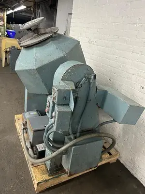 3440-210 Patterson Type Electric Tilt, Chain Driven Industrial Pebble / Ball Mill