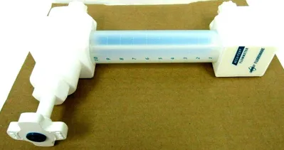 NEW FLUORMATIC FM-8F-13250-P FLOW METER FM8F13250P