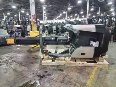 USED 2020 CROWN RMD6095S-32