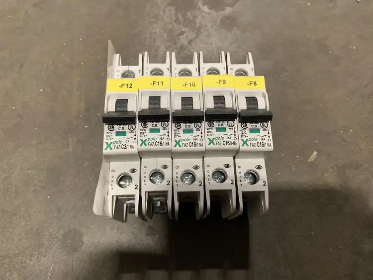Used MOELLER FAZ-C16/1 Switchgears British Columbia CA | Lenmark #244213