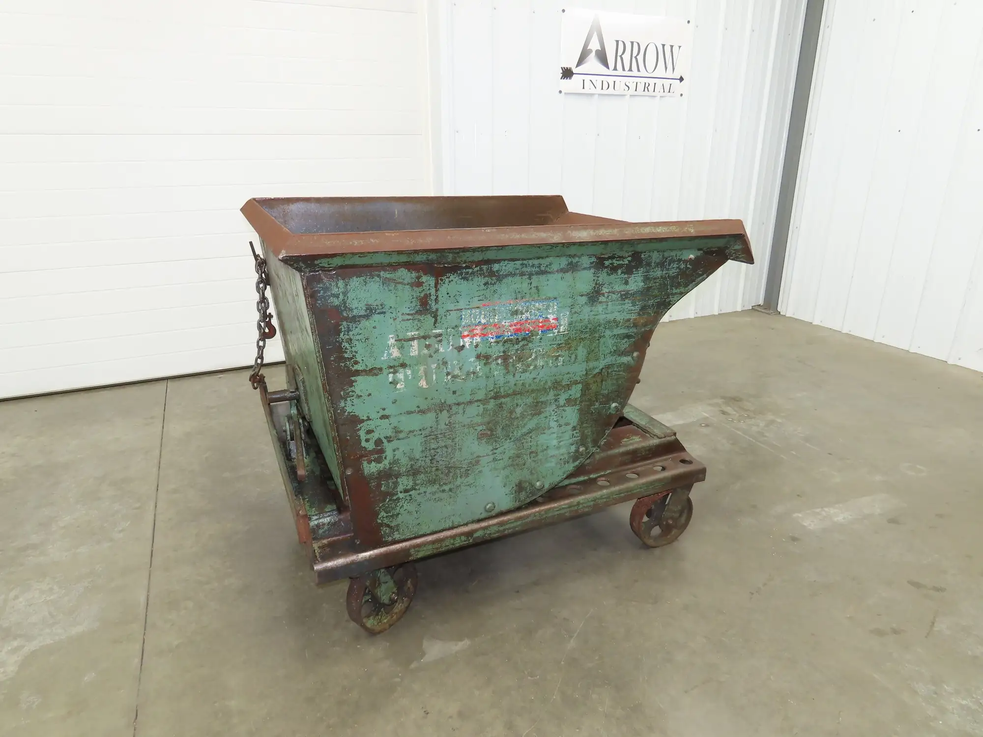 Self Dumping Hopper 1/2 Yd Capacity Heavy Duty Steel Casters 52x38x41"