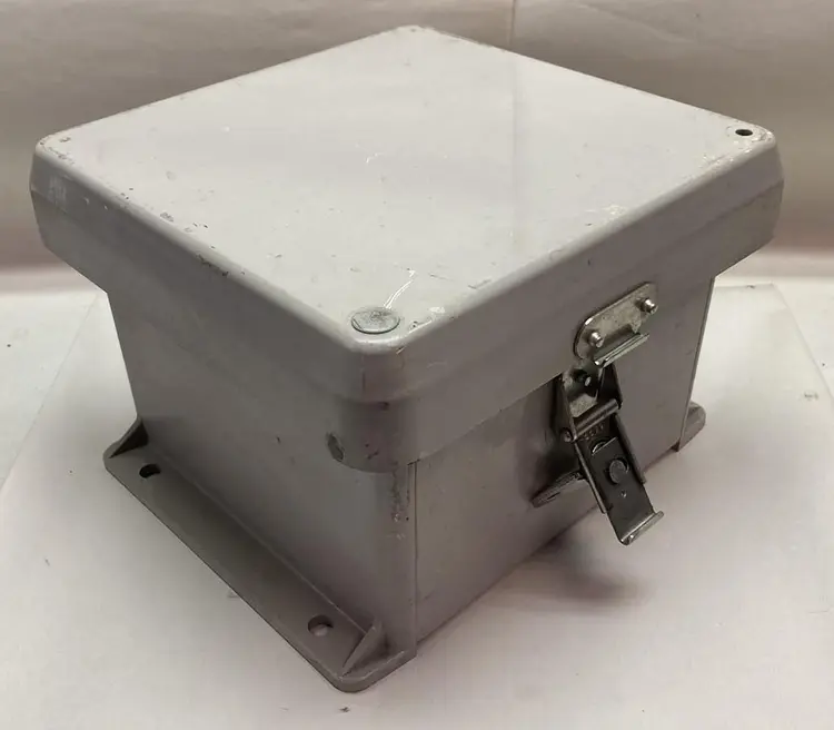 Used HUBBELL AU470121 Miscellaneous Equipment (Electrical & Power) Ohio US | Surplus Asset Holdings #1240152