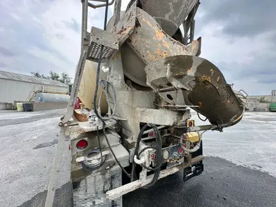 Used 2005 MACK GRANITE CV713 Concrete Mixer Trucks Delaware US | Proxy Equipment #1388926