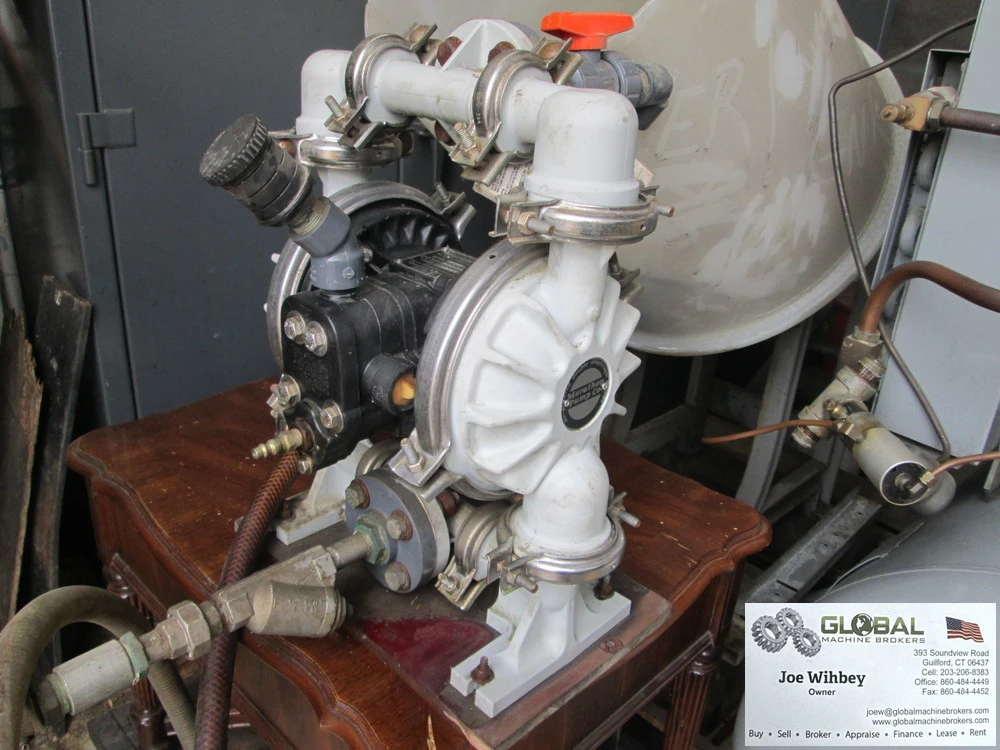 Marathon Model MP04P Air Powered Double Diaphragm 100 Psi Pump W/Valve