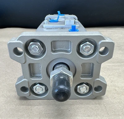 NEW SMC CLA2F63TN-25-D
