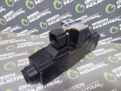 Daikin KS0-G02-2CP-20 Solenoid Control Valve 20 4304 Used