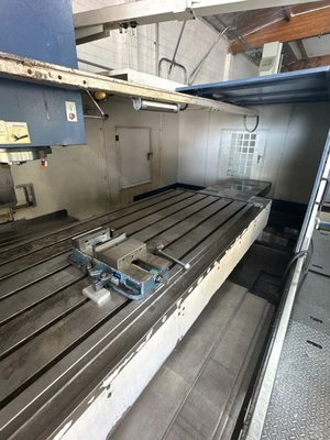USED 2007 TAKUMI V32