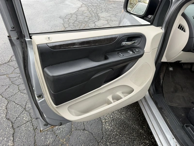 Used 2014 DODGE GRAND CARAVAN Vans Ohio US | Miedema Asset Management Group #1577800