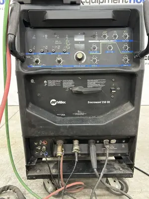 Used MILLER SYNCROWAVE 250 DX Tig Welders Georgia US | The Equipment Hub #801152