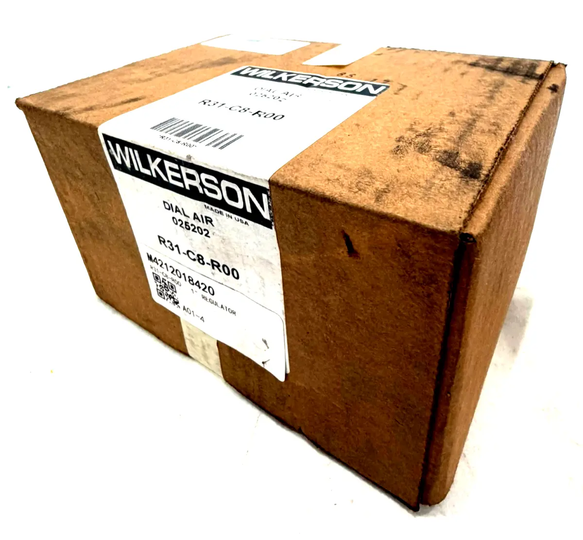 NEW WILKERSON R31-C8-R00 DIAL AIR REGULATOR 025202 R31C8R00