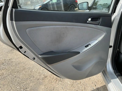 USED 2017 HYUNDAI ACCENT SE