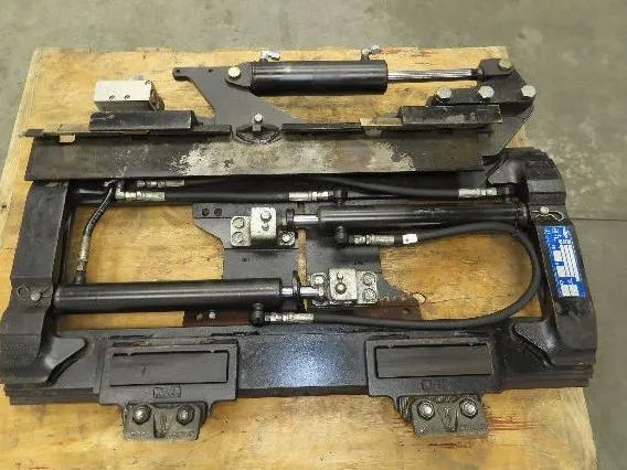 Cascade Forklift Class 3 SideShift Fork Positioner Attachment 20"x 41" W 10000lb