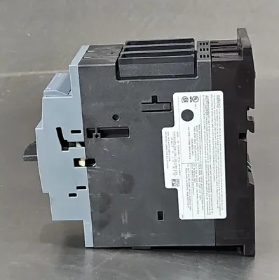 SIEMENS SIRIUS 3RV2031-4EA10 MOTOR CONTROLLER CIRCUIT BREAKER. 4E-18