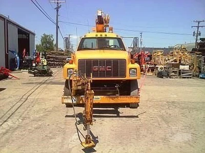 USED 1998 VERSALIFT TEL29ENH