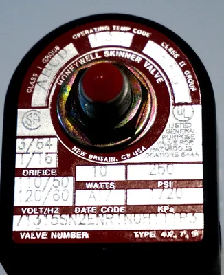 NEW HONEYWELL SKINNER 71315SN2ENR1N0H111P3 VALVE