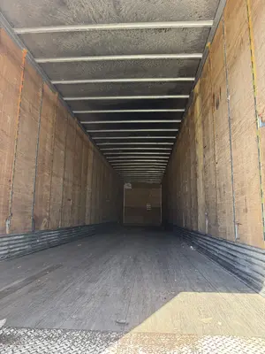 Used 2007 UTILITY VS2DC Box Trailers Kentucky US | Proxy Equipment #1426008