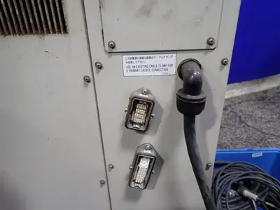 USED 2011 YASKAWA MOTOMAN MOTOMANMH6