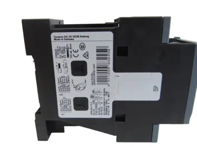 NEW SIEMENS 3RT2025-1BB40-0CC0 CONTACTOR 3RT20251BB400CC0