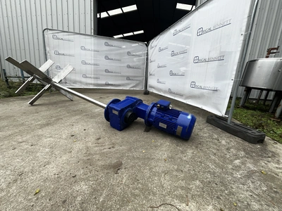 15 kw 82 Rpm Flange Mounted Greaves S/S Mixer
