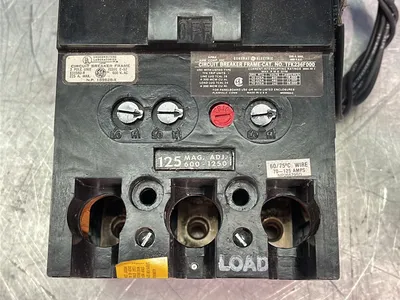 Used GENERAL ELECTRIC TFK236F000 Circuit Breakers Ohio US | HGR 24 #1175471